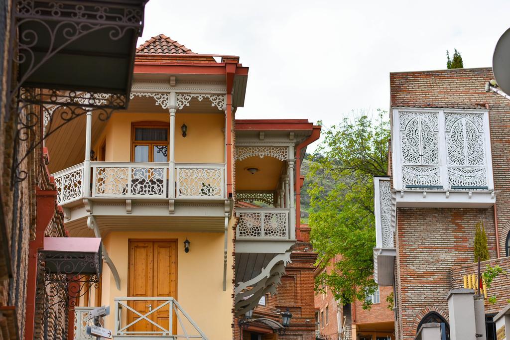 Apartment On Botanikuri Tbilisi Buitenkant foto