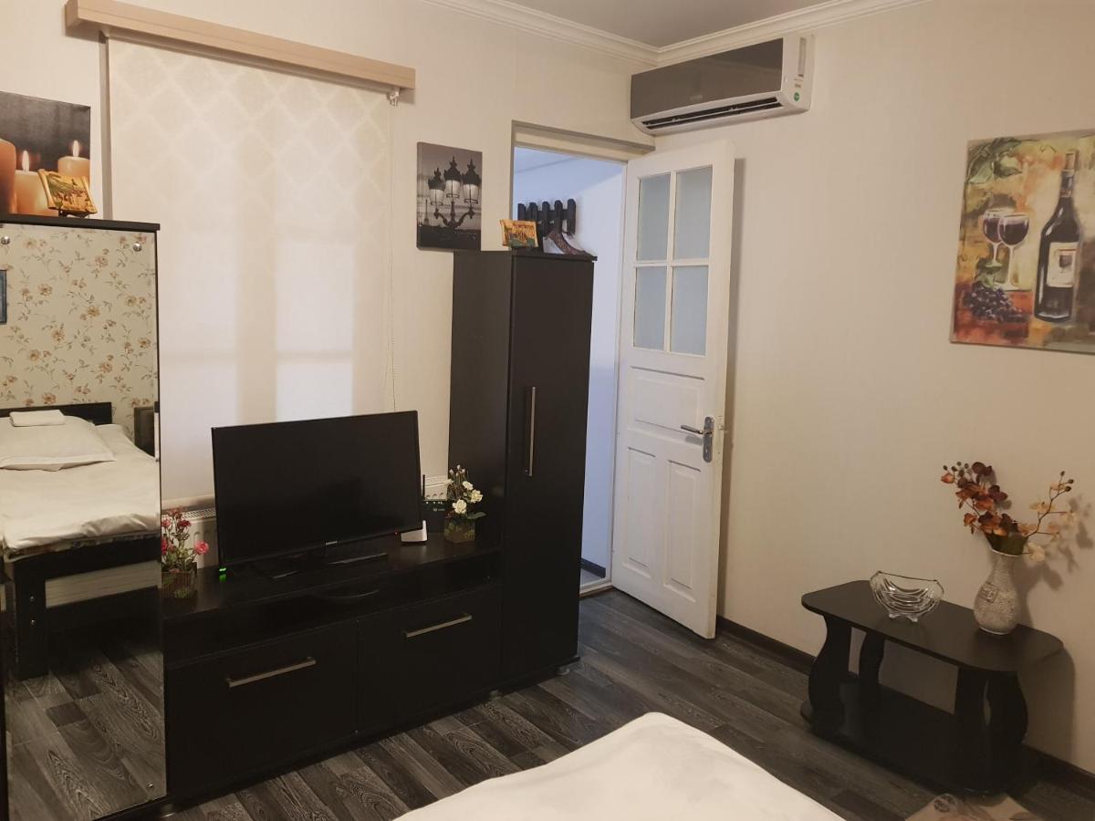 Apartment On Botanikuri Tbilisi Buitenkant foto
