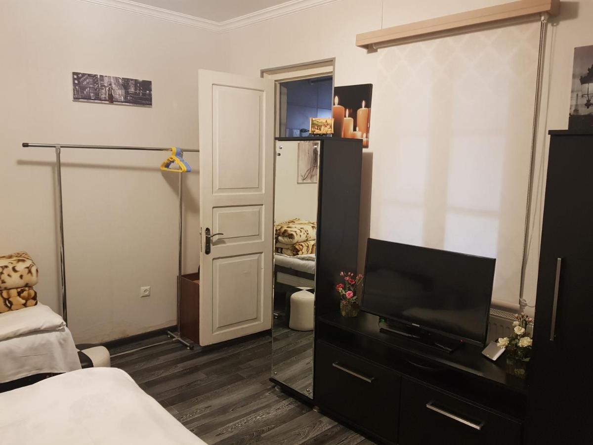 Apartment On Botanikuri Tbilisi Buitenkant foto