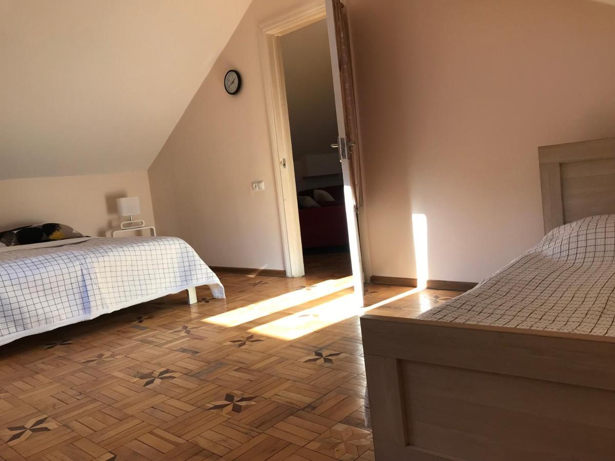 Apartment On Botanikuri Tbilisi Buitenkant foto