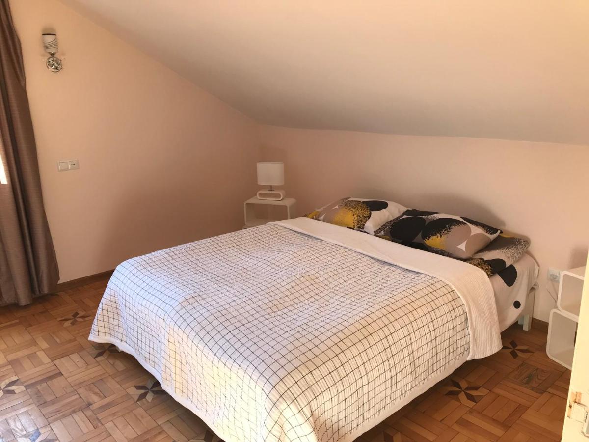 Apartment On Botanikuri Tbilisi Buitenkant foto