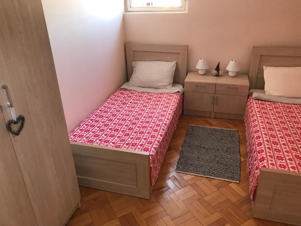 Apartment On Botanikuri Tbilisi Buitenkant foto